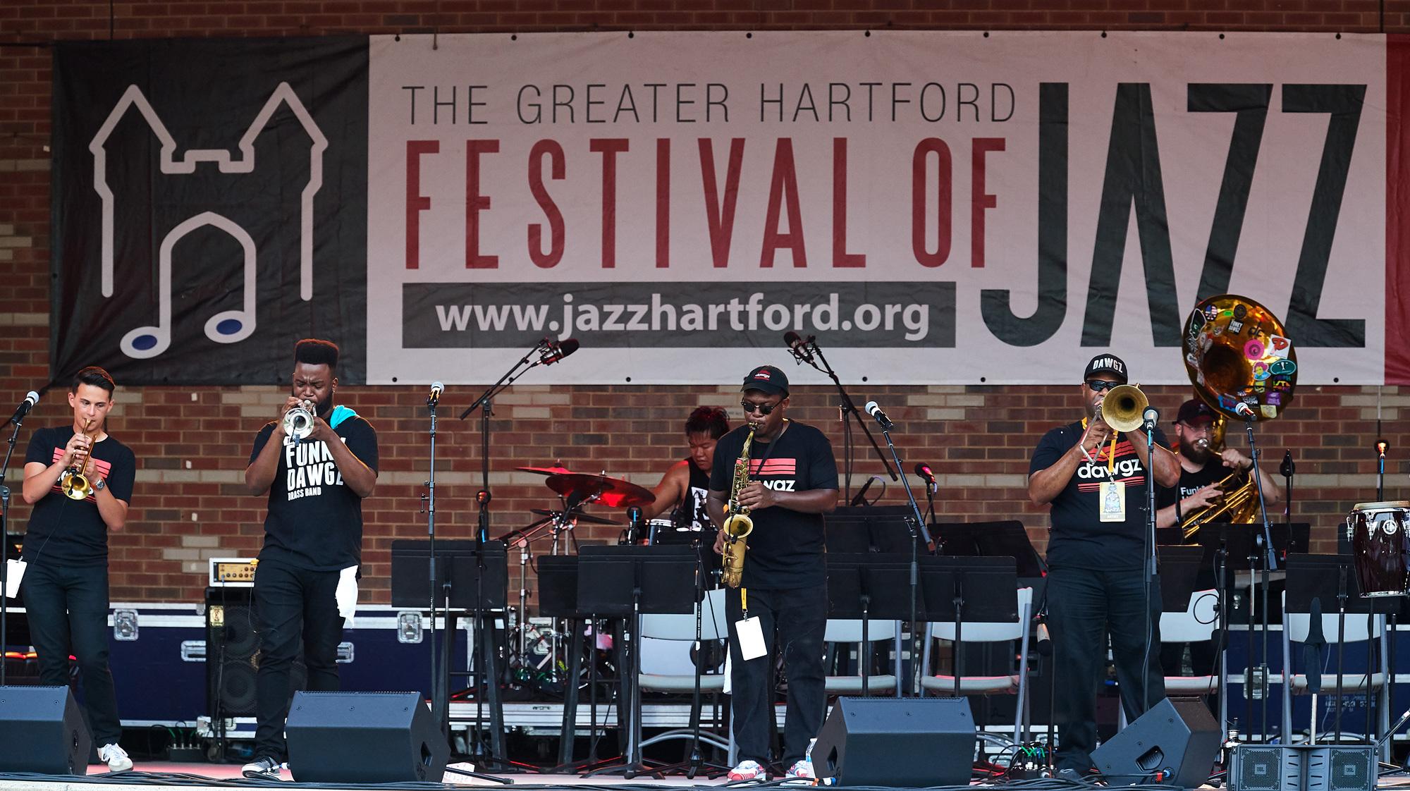 At Hartford Jazzfest this summer left to right: Jeremy Baouche '19 (ENG), Aaron Eaddy '14 (ENG), Singngam, Walters, Marsters, and McNeill.