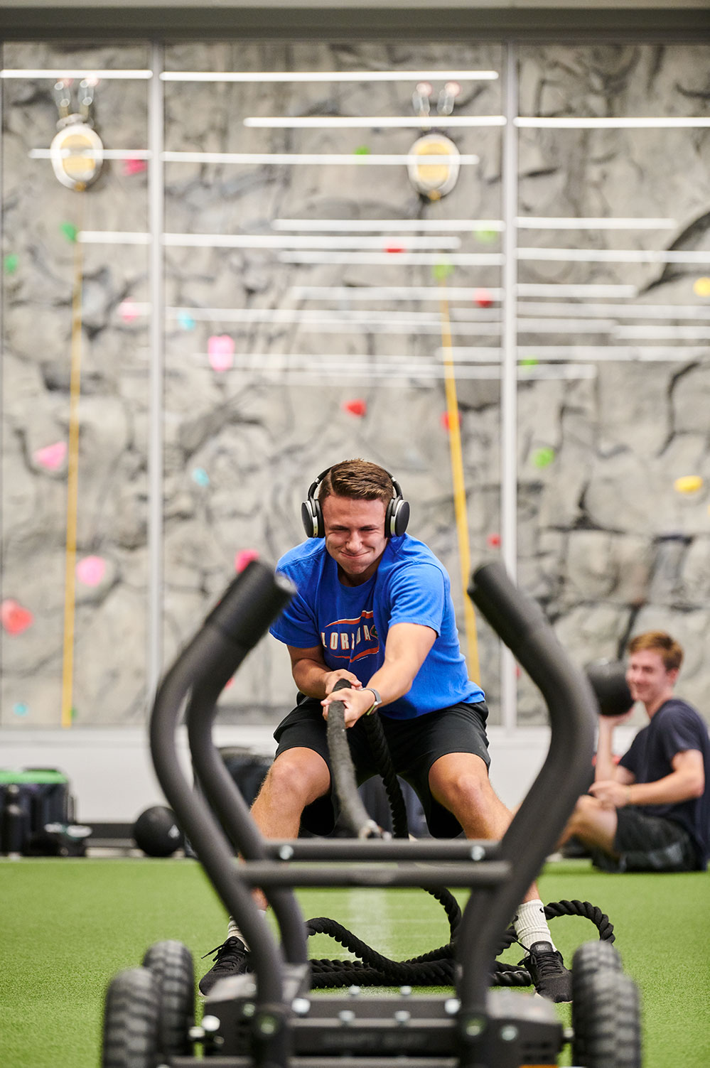 uconn rec center strengthening machines