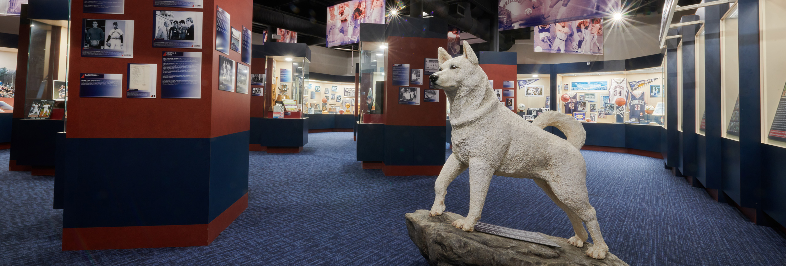 Heritage_210629a158-hero displays of memorabilia inside the heritage husky museam