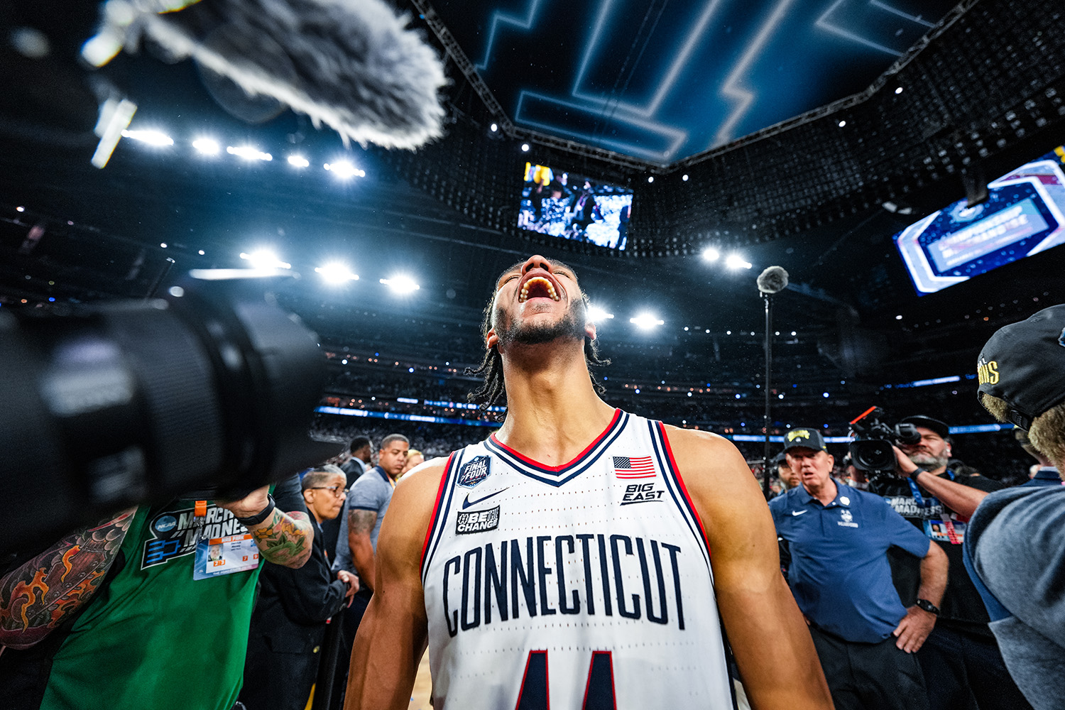 An enthusiatic Andre Jackson Jr. during the end of the men's 2023 championship game